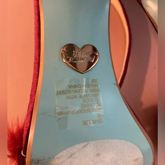 Betsey Johnson Velvet Red Heels - Picture 3 of 6